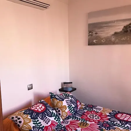 Doña Claudia - 2019-t5513 *